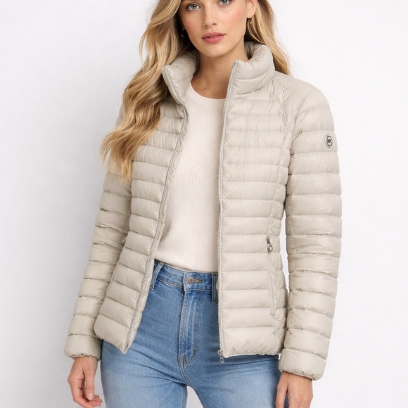 Michael Kors Jackets & Blazers - Michael Kors Packable Down Puffer Jacket Women’s L Beige Lightweight Zip
